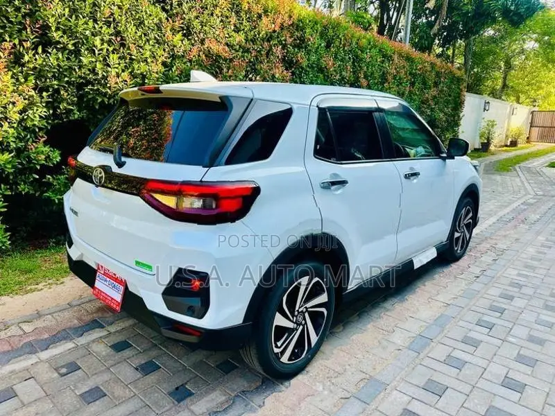 Toyota Raize 1200CC Z 4 Way 2025