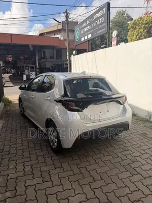 Toyota Yaris X Limited 2024