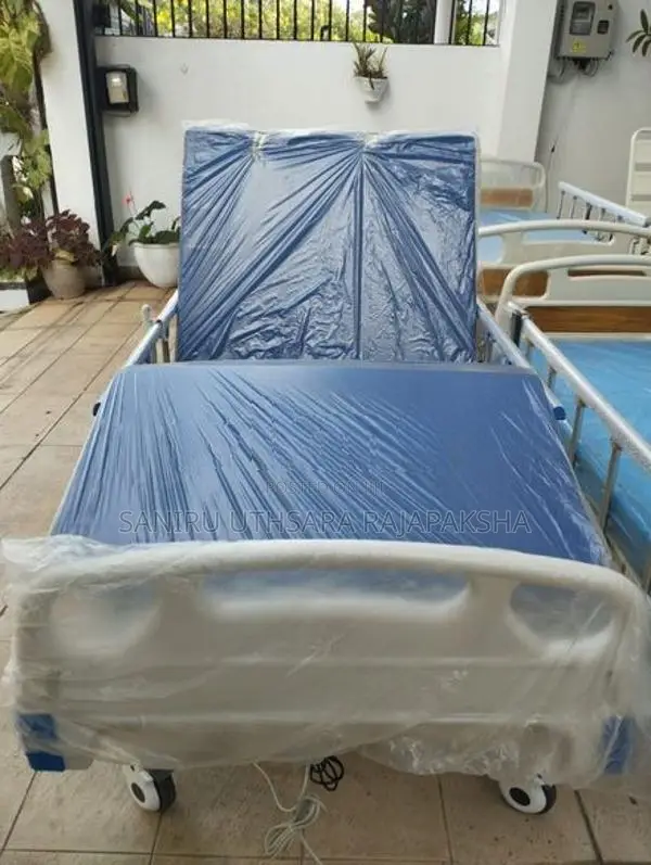 Four Function Electric Hospital Beds
