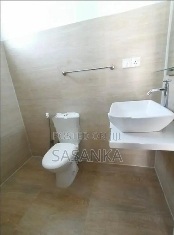 Nugegoda Wijerama Road Furnished Luxury Apartment For Rent