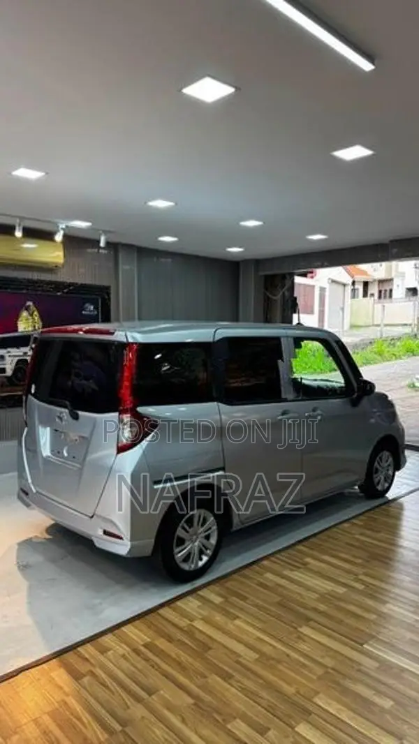 Toyota Roomy X Grade 2023