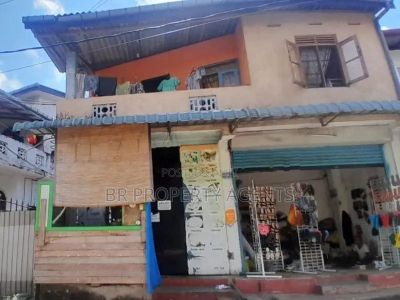 Two Story House for Sale in Maha Buthgamuwa