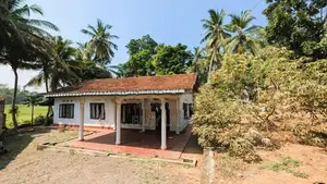 වෙල්යායට මුහුණලා වටිනා නිවසක් සහිත ඉඩමක් Gampaha