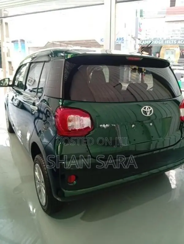Toyota Passo 2023