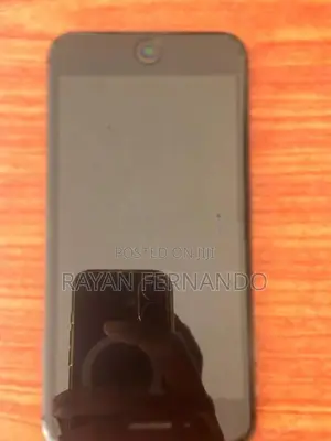 Apple iPhone 8 Plus (Used)