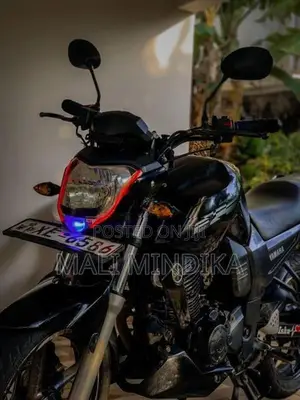 Yamaha FZS V1 2012