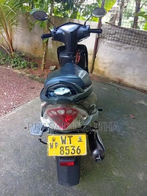 TVS Streak 2011