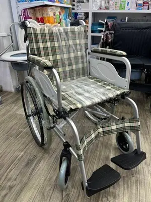 Alluminum Light Weight Wheelchair