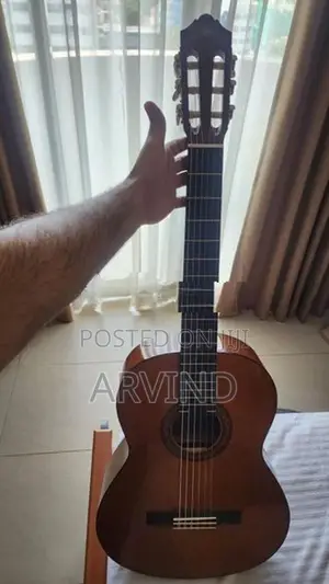 Yamaha C40 Guitar