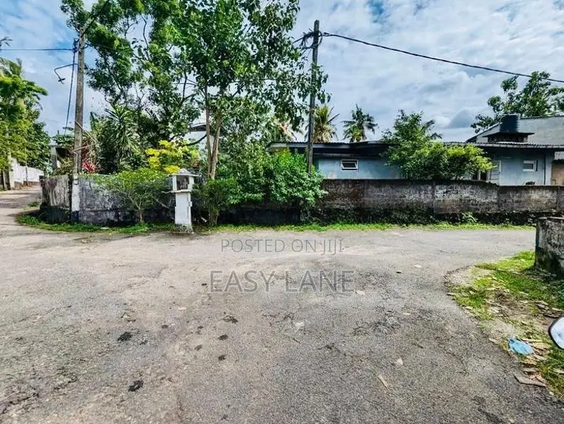 Land for Sale Kadawatha
