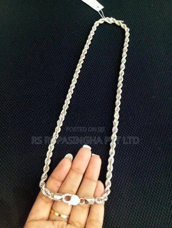 Silver Chain 46g 700mg