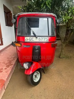 Bajaj RE 2006