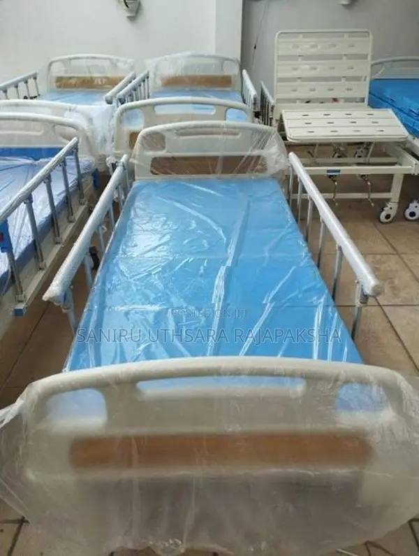 Four Function Electric Hospital Beds