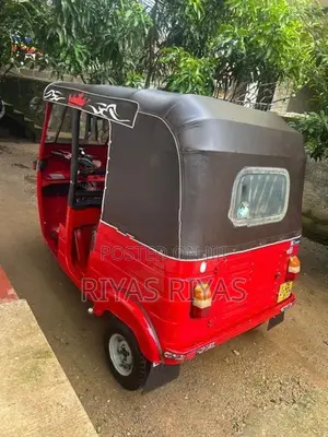 Bajaj RE 2006