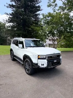Toyota Land Cruiser Prado VX 2024