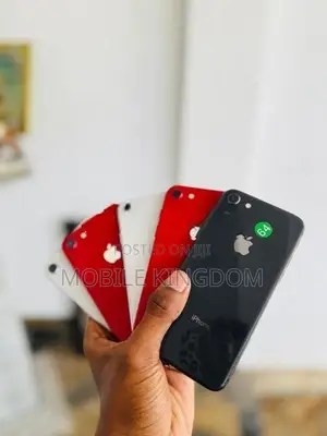 Apple iPhone 8 64GB Fullset (Used)