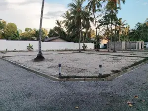 මිරිස්වත්ත හන්දියෙන් බිම් කොටස්