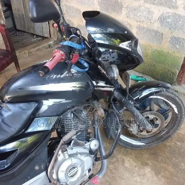 Bajaj Pulsar 150 2010