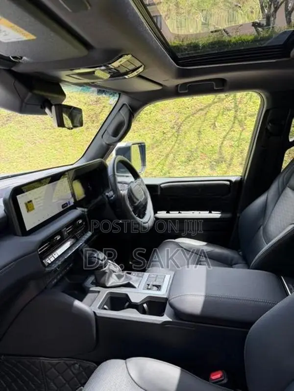 Toyota Land Cruiser Prado VX 2024