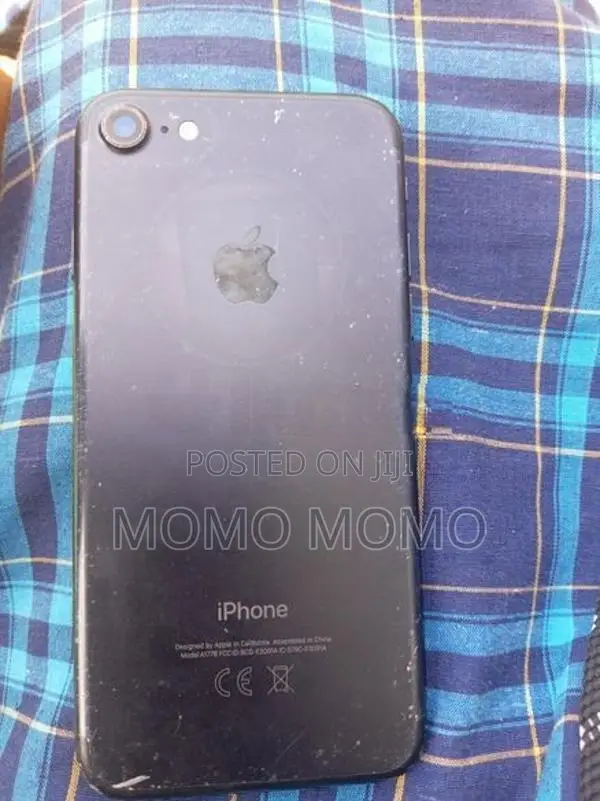 Apple iPhone 7 (Used)