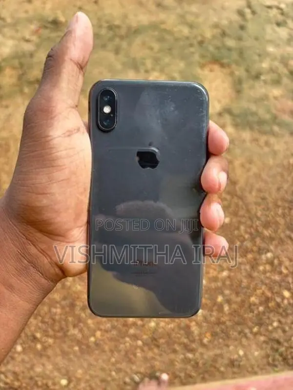 Apple iPhone X (Used)