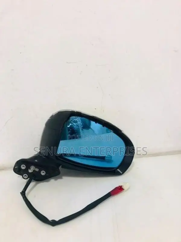 Toyota Prius W30 Side Mirror Rh