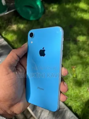 Apple iPhone XR (Used)