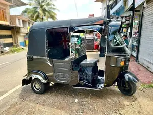 Bajaj RE 2012