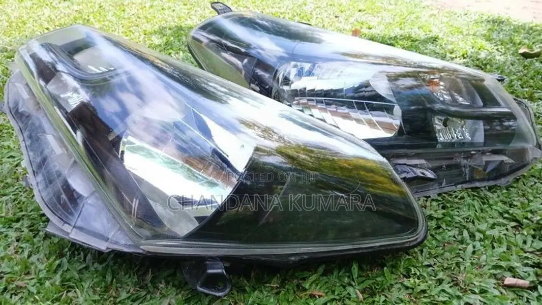Toyota Vitz KSP130 Black Base Hedlight