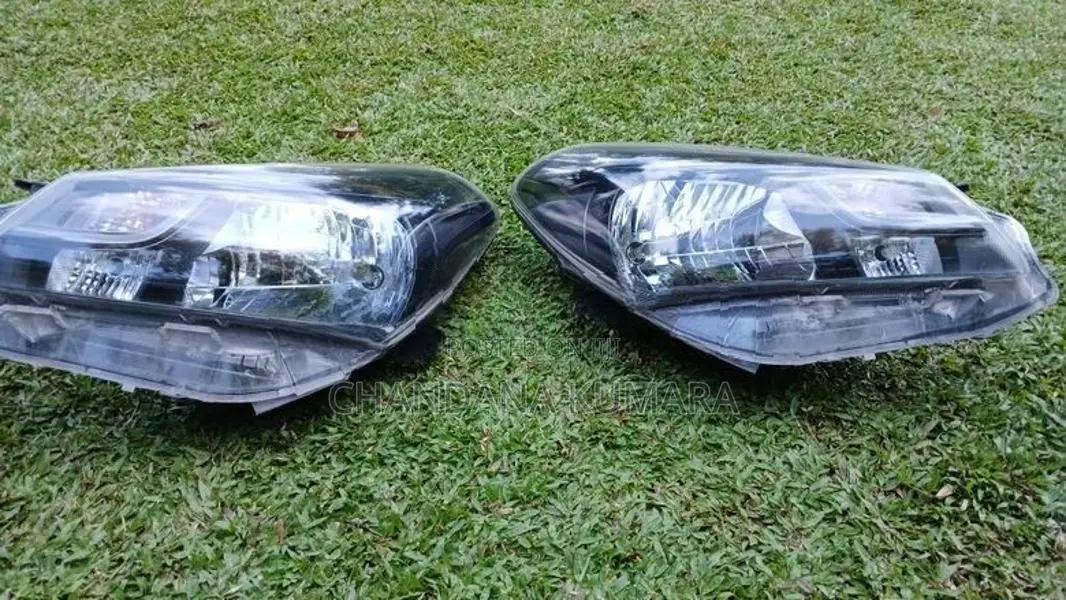 Toyota Vitz KSP130 Black Base Hedlight