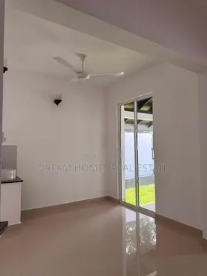 Luxury New 6 Ned House With14 Perch Kottawa