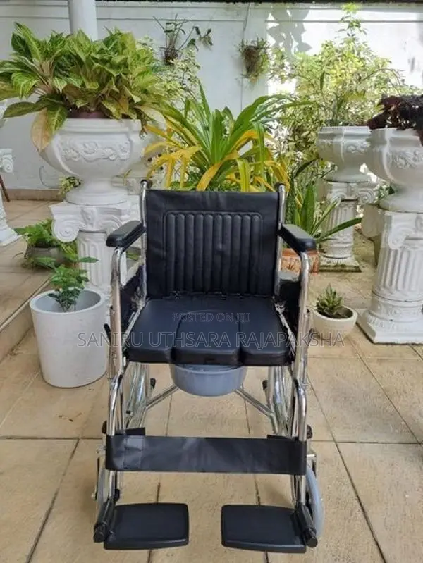 Commode Wheelchairs