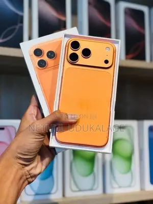 Apple iPhone 17 Pro Max 256GB Orange 🍊 (Used)