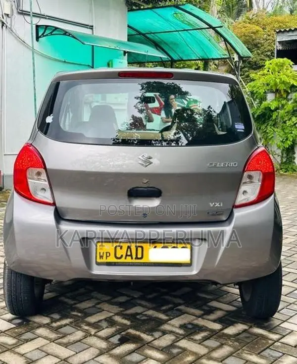 Suzuki Celerio Vxi Auto 2015