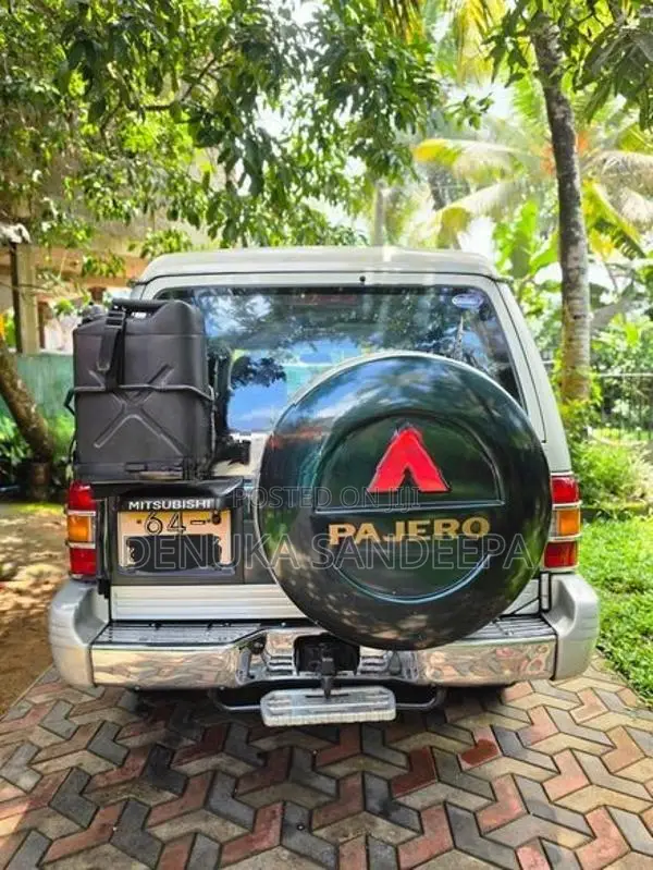 Mitsubishi Pajero 1994