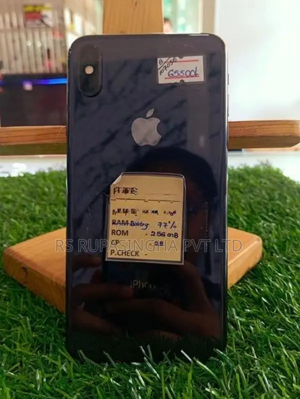 Apple iPhone XS Max 256GB (Used)