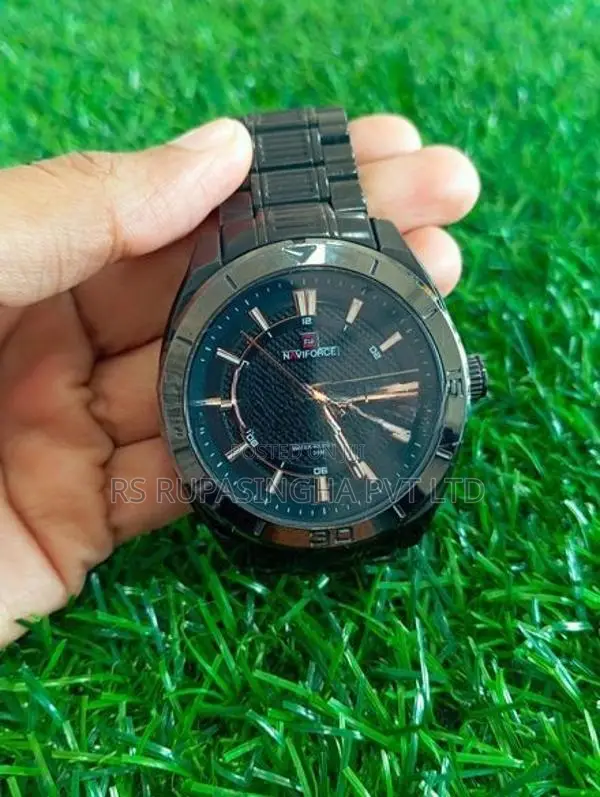 Naviforce Gentlemen Hand Watch