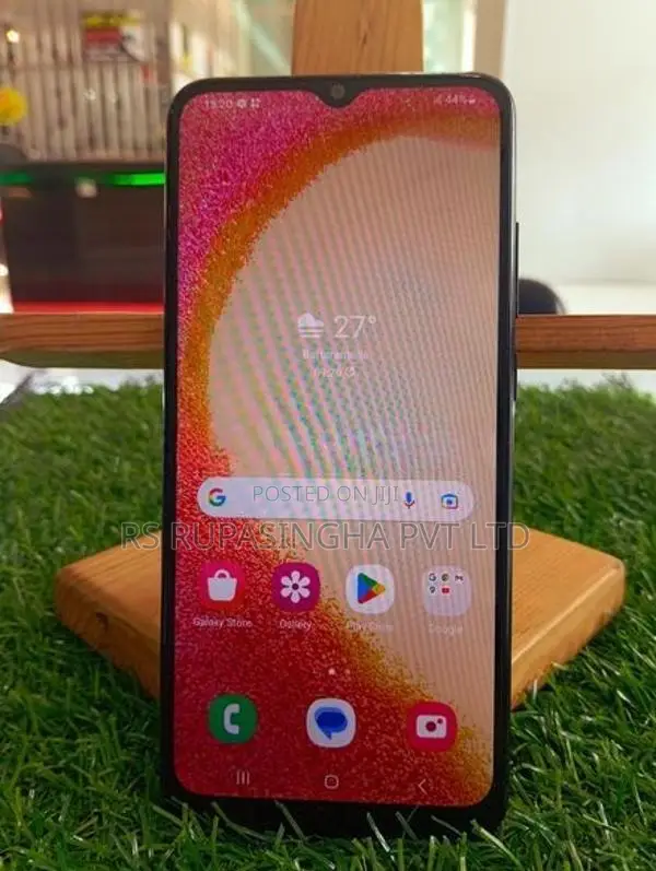 Samsung Galaxy A04e 3GB / 32GB (Used)