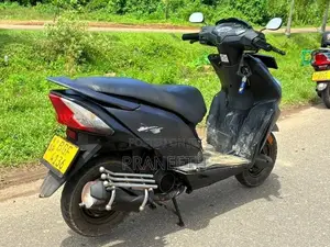 Honda Dio 2018