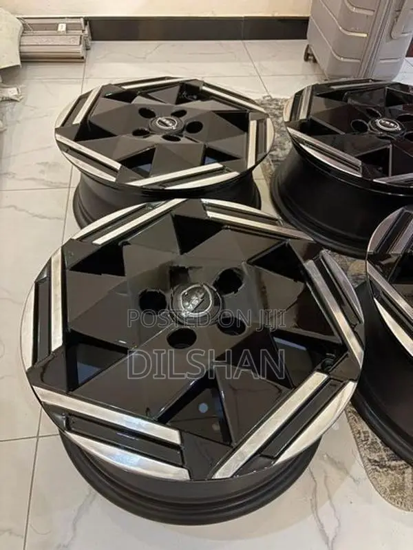 Nissan Leaf ZE1 16 Inch Alloy Wheels