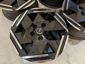 Nissan Leaf ZE1 16 Inch Alloy Wheels