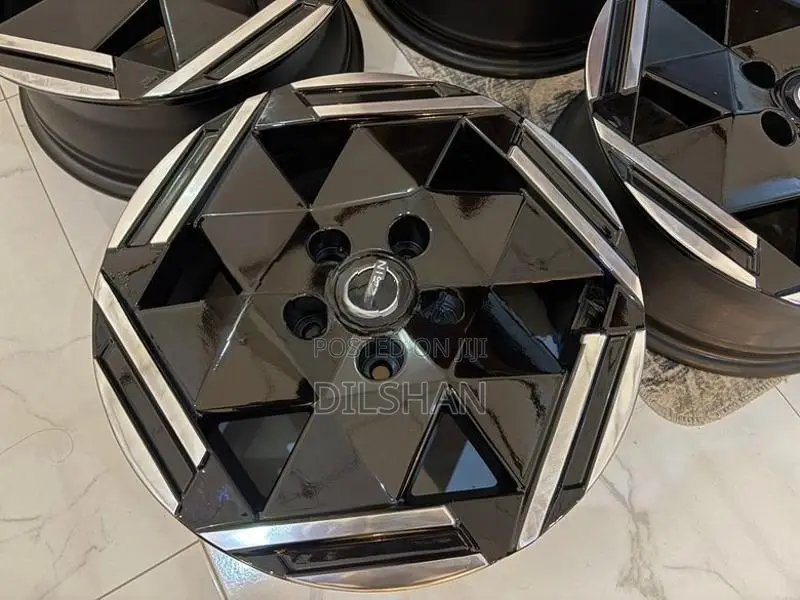 Nissan Leaf ZE1 16 Inch Alloy Wheels