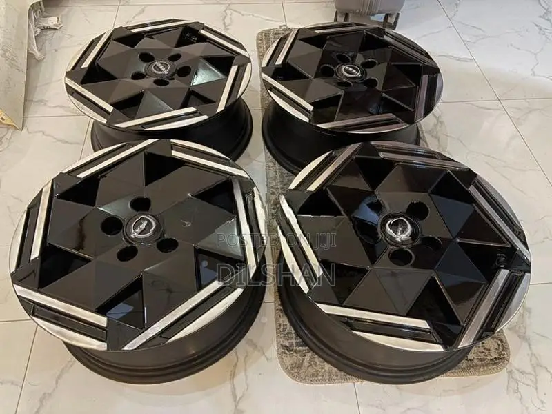 Nissan Leaf ZE1 16 Inch Alloy Wheels
