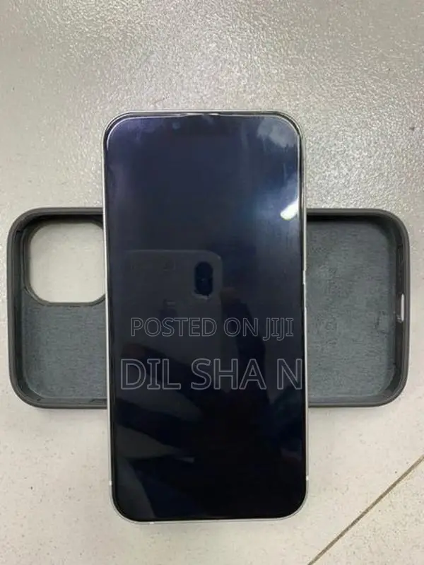 Apple iPhone 13 128GB (Used)