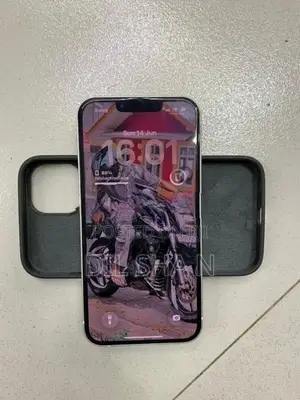 Apple iPhone 13 128GB (Used)