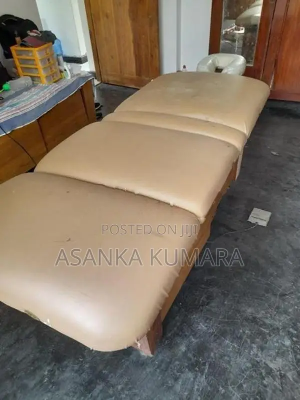 Massage Bed