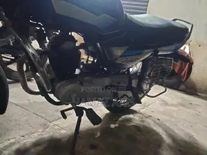 Bajaj CT100 2006
