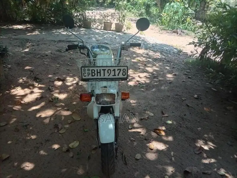 Honda Chaly Custom 2015
