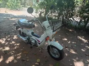 Honda Chaly Custom 2015