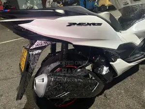 Honda PCX160 2023